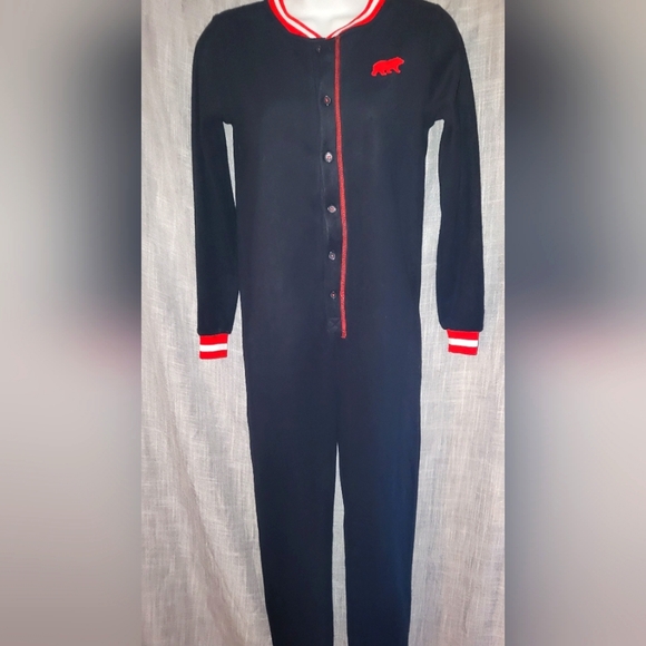 🌼3 for 30🌼Don’t Wake The Bear Kids Fleece Onesie Pajamas L 10/12 Unisex - Picture 2 of 4